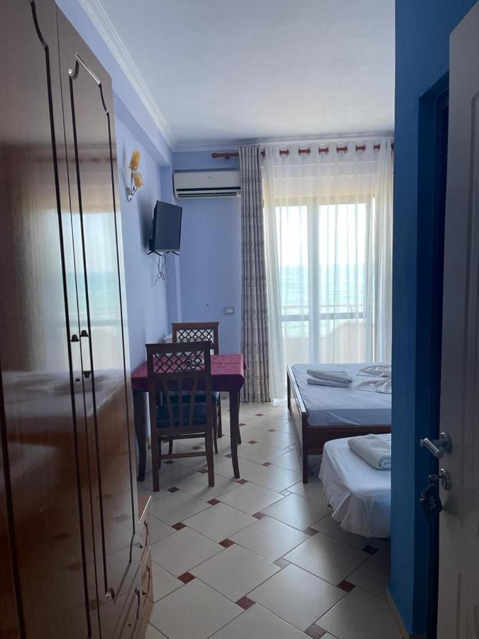 Hotel Ferrara Дуррес Екстер'єр фото